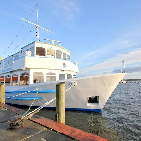 アパート Hafenhaeuser Breege Ferienwohnung 05 ブレーゲ