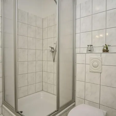 Hafenhaeuser Breege Ferienwohnung 05 アパート ブレーゲ