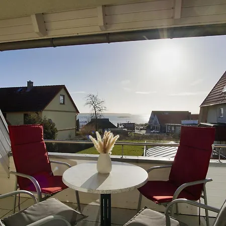 Hafenhaeuser Breege Ferienwohnung 05 *